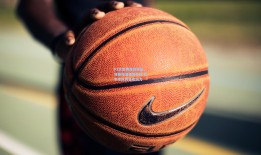 F1大奖赛西班牙站，维斯塔潘强势夺冠 红牛车队再显统治力