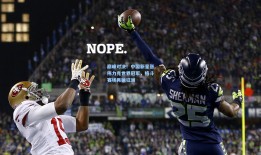 巅峰对决！中国新星张伟力克世界冠军，格斗赛场再掀狂澜