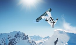 点球大战惊心动魄，豪门对决终分胜负