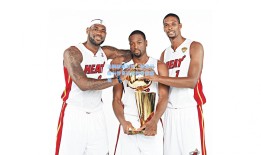 温网巅峰对决，新星闪耀与传奇延续的草地盛宴